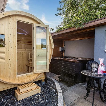 Gites Spa Strasbourg - Studio Romantique, Jacuzzi, Sauna, Terrasse Privee Furdenheim Dış mekan fotoğraf